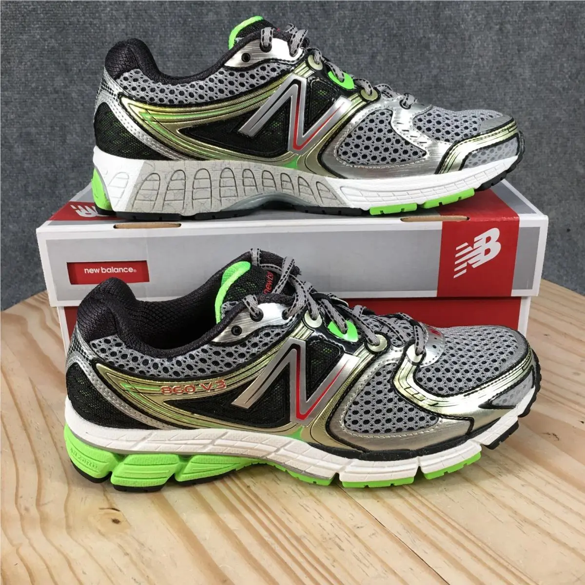New Balance 860v3 Running Shoes Mens 9.5 D Lace Up Sneakers Multicolor Low New