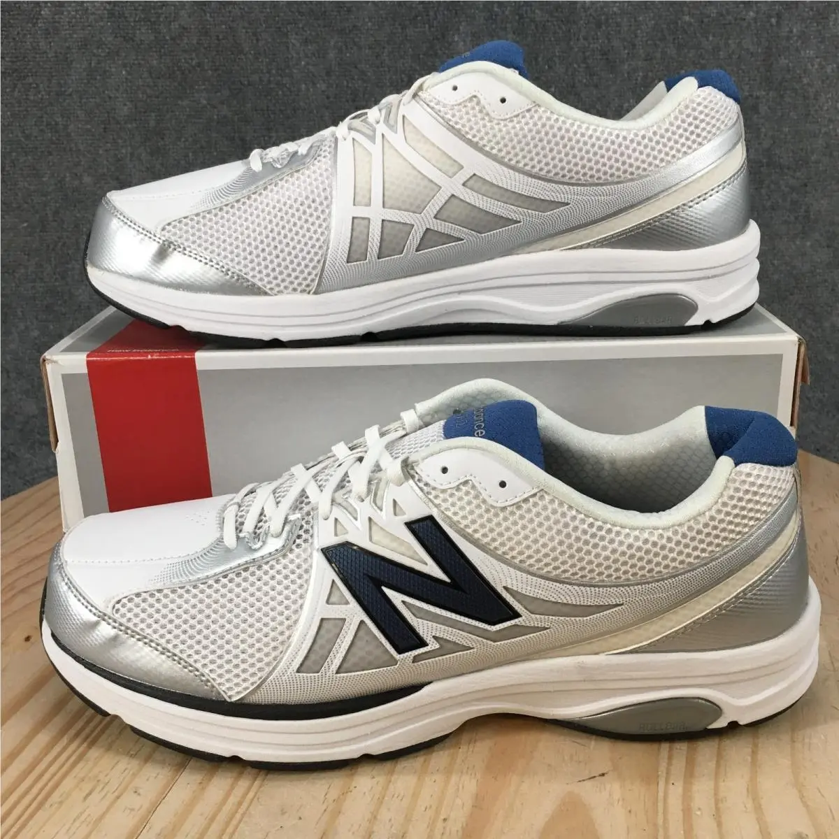 New Balance shoes - New Balance 847v2 - White 0