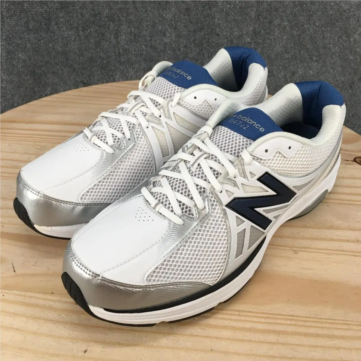 New Balance shoes - New Balance 847v2 - White 4