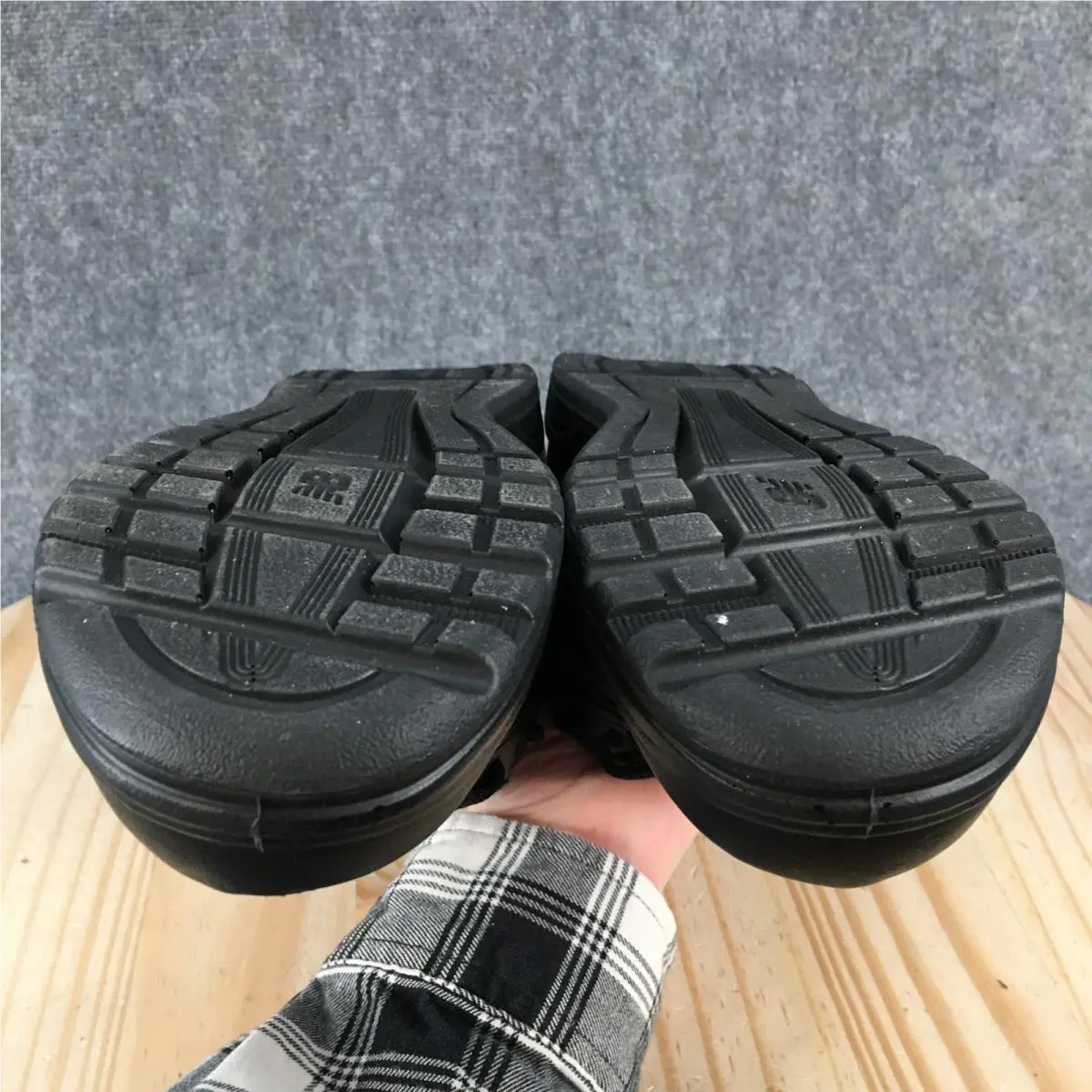 New Balance shoes - New Balance 812 - Black 10