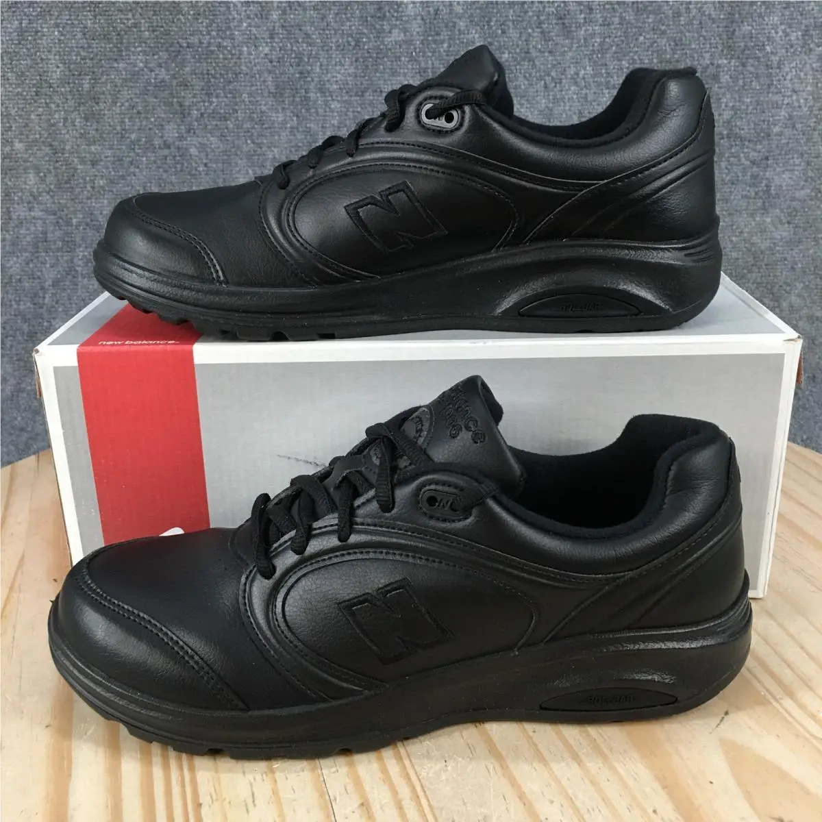New Balance shoes - New Balance 812 - Black 0