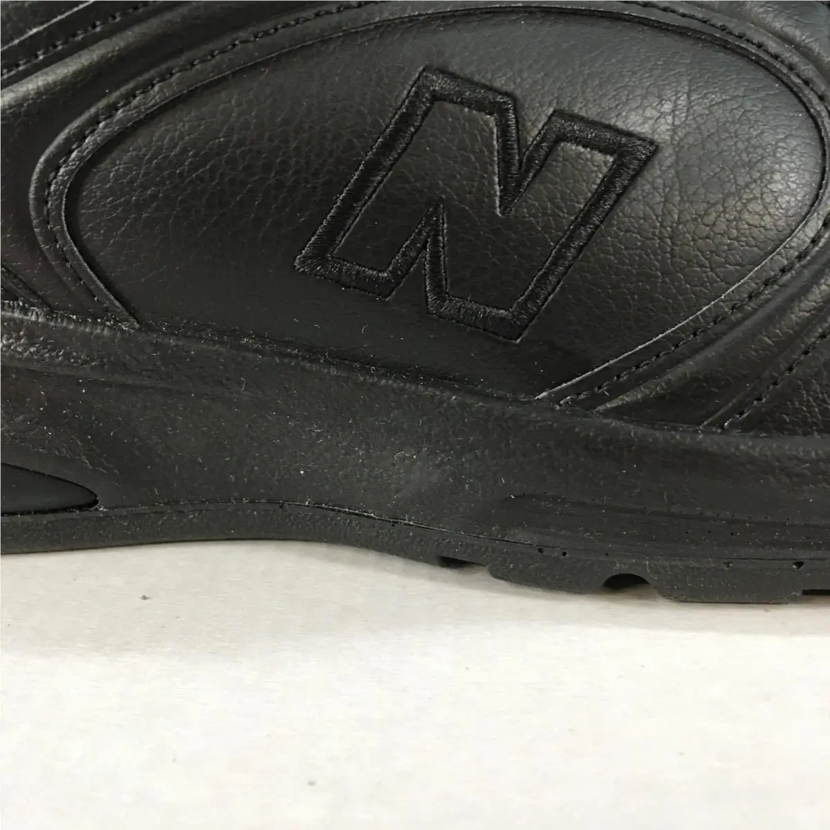 New Balance shoes - New Balance 812 - Black 2