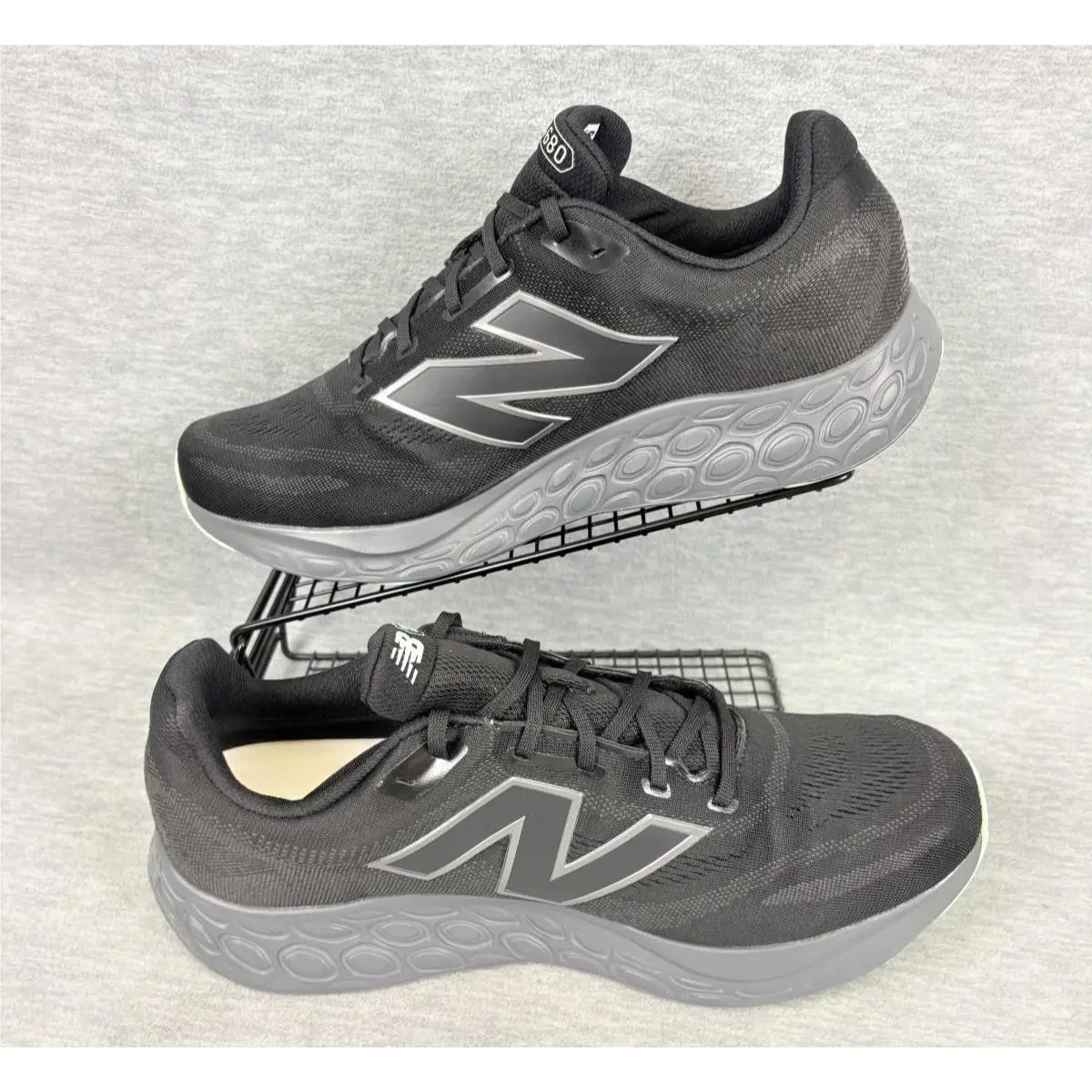 New Balance shoes - New Balance 680 - Black 0