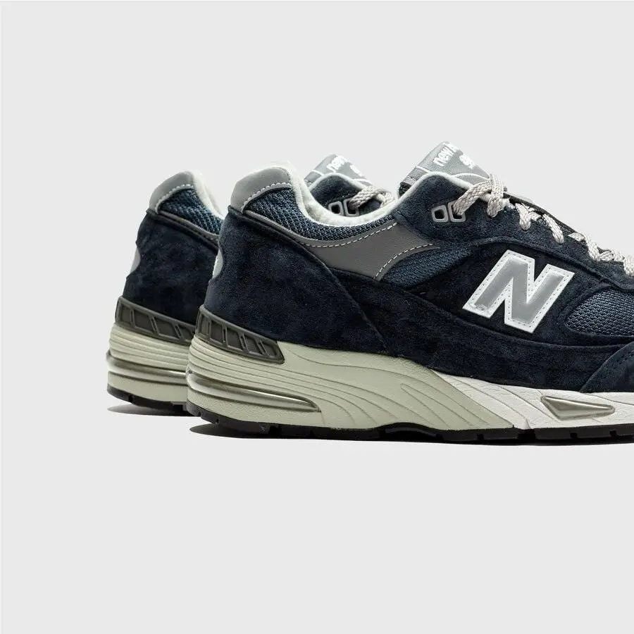 New Balance shoes - New Balance 991 - Gray 3
