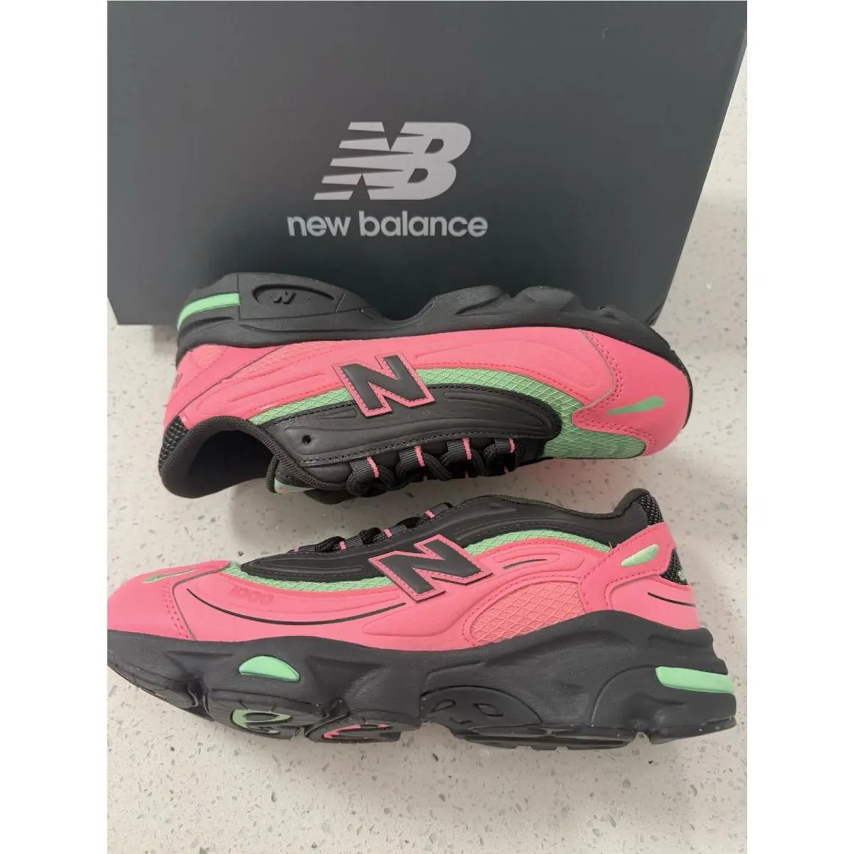 New Balance shoes - New Balance 1000 - Black/Pink 0