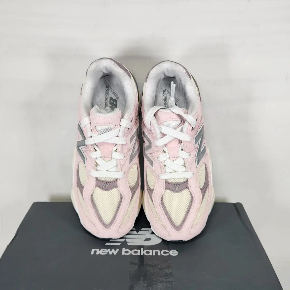 New Balance shoes - New Balance 9060 - Pink 2