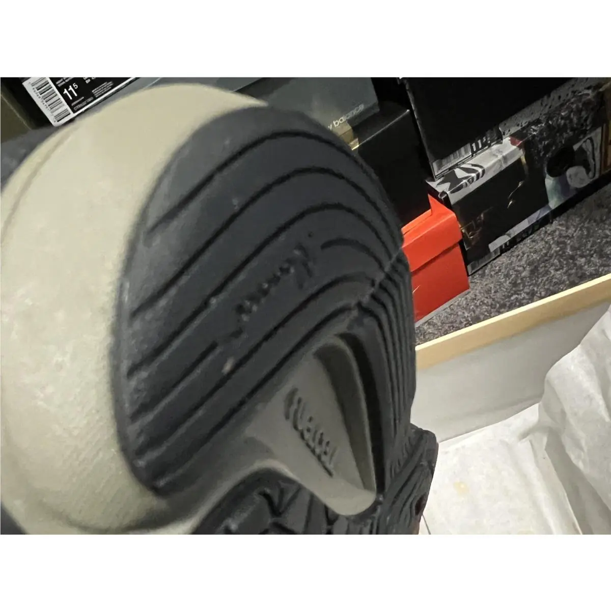 New Balance shoes - U990CA6 - U990CA6 - Colorway 0
