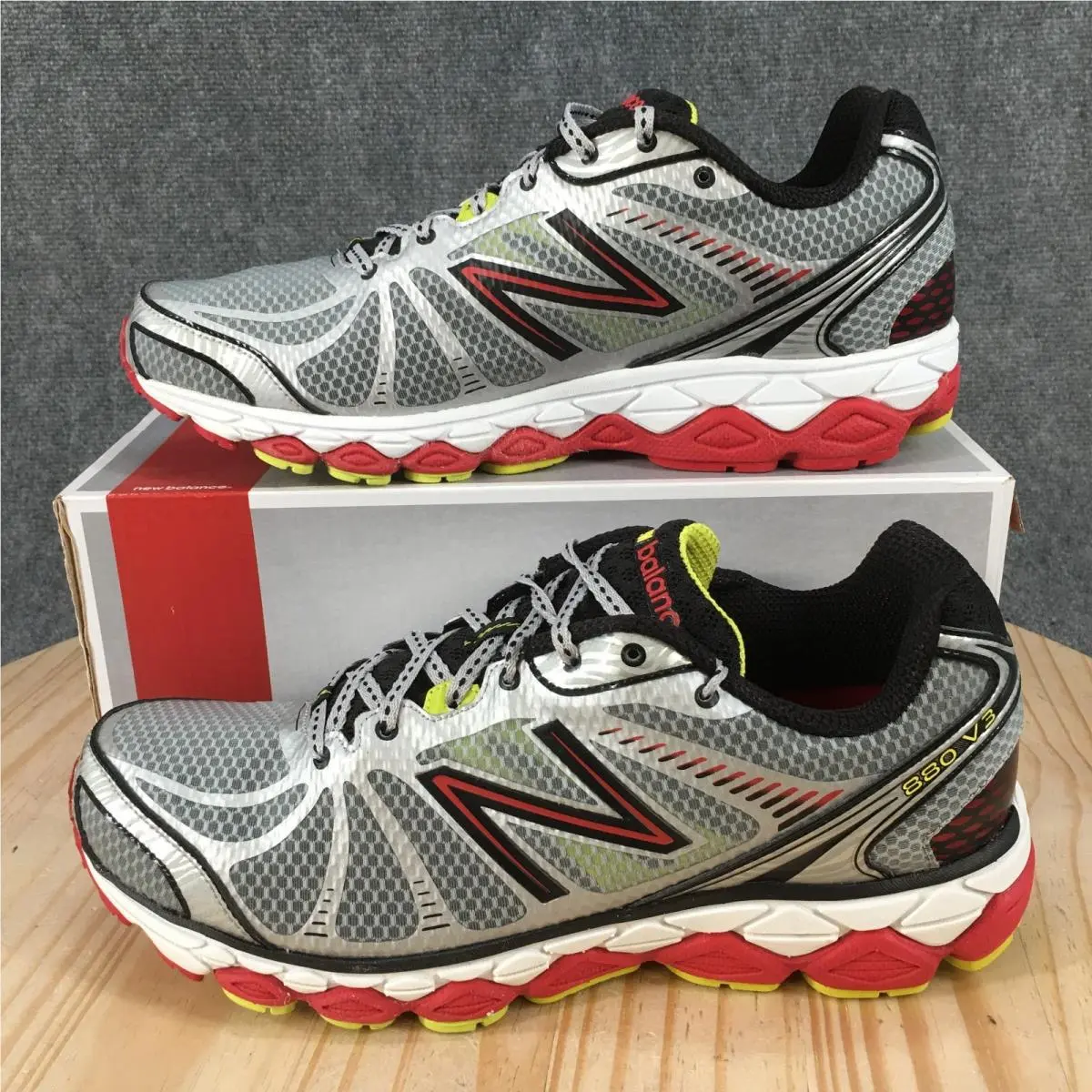 New Balance shoes - New Balance 880v3 - Silver 0