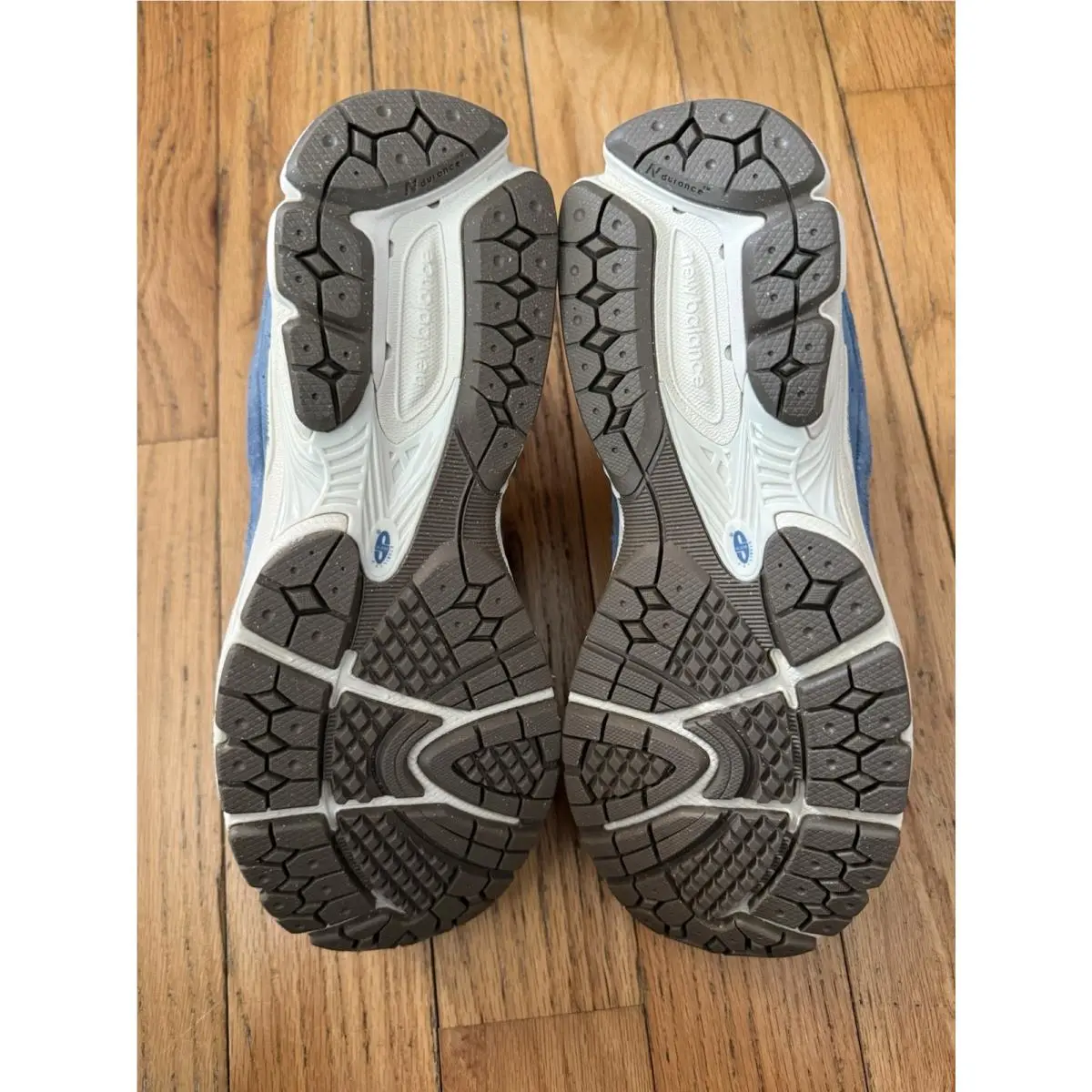 New Balance shoes - New Balance 2002R - Blue 3