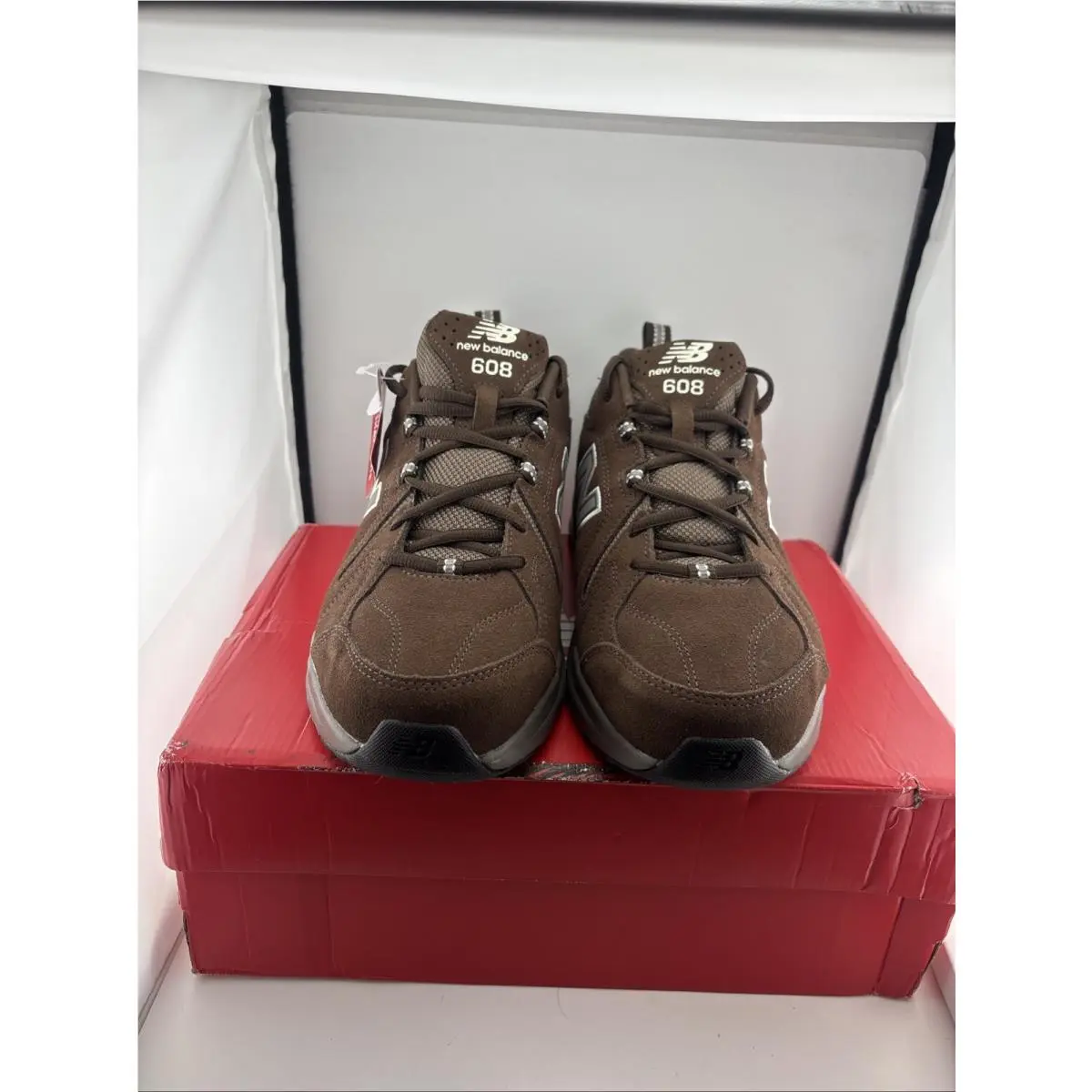 New Balance 608v5 Casual Comfort Cross Trainer Chocolate Brown/white 9.5