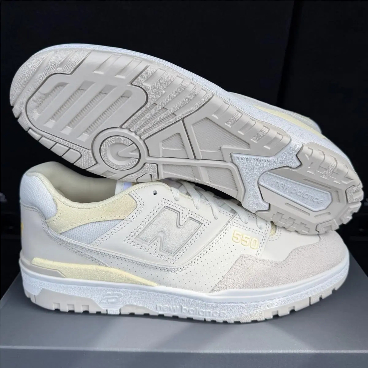 New Balance shoes - New Balance 550 - BB550RSD - Ivory 3