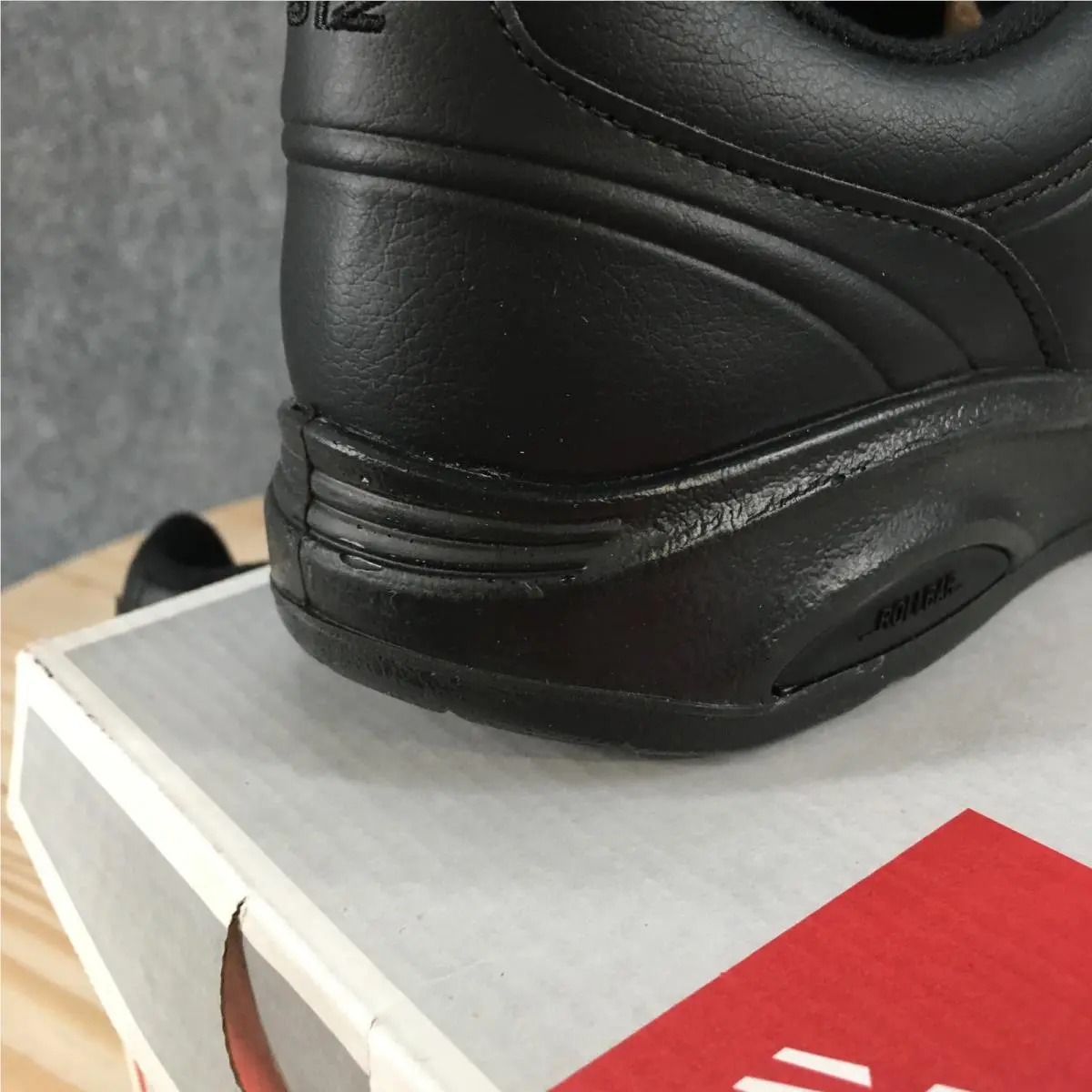 New Balance shoes - New Balance 812 - Black 2