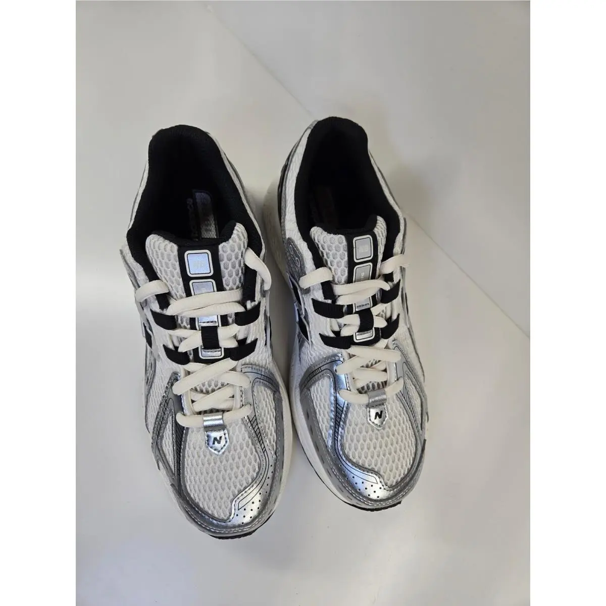 New Balance shoes - New Balance 1906R - Silver 1