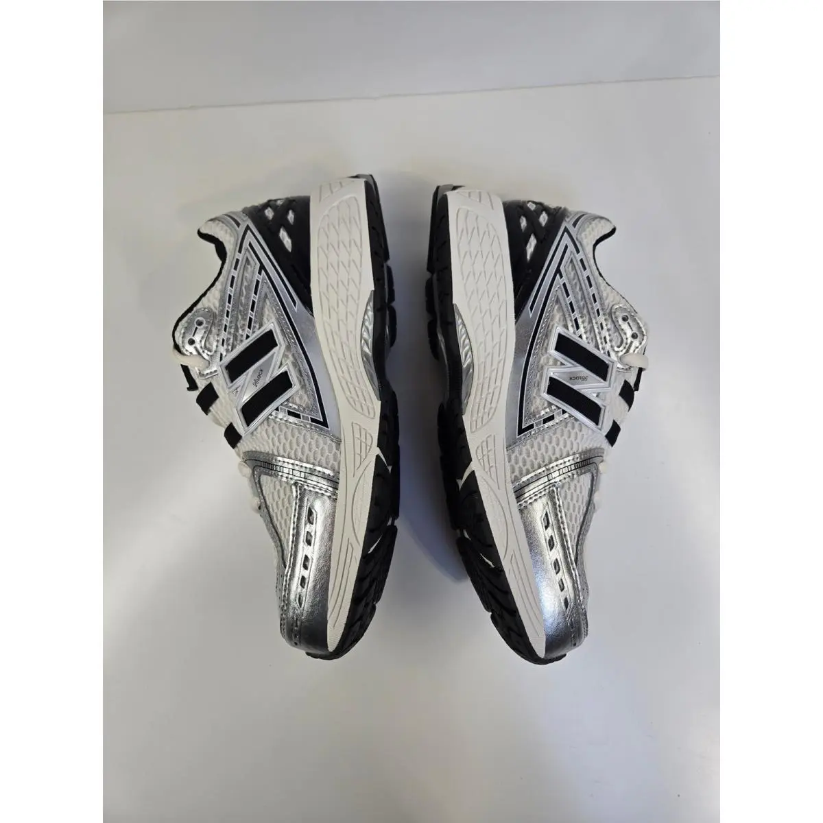 New Balance shoes - New Balance 1906R - Silver 2