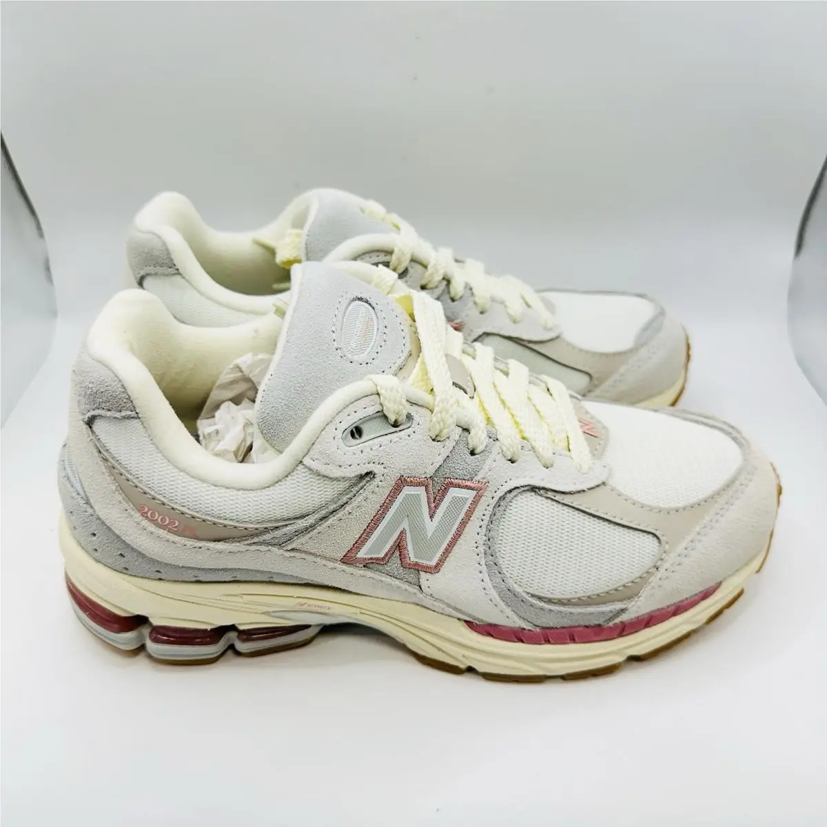 New Balance shoes - New Balance 2002 - Beige 0