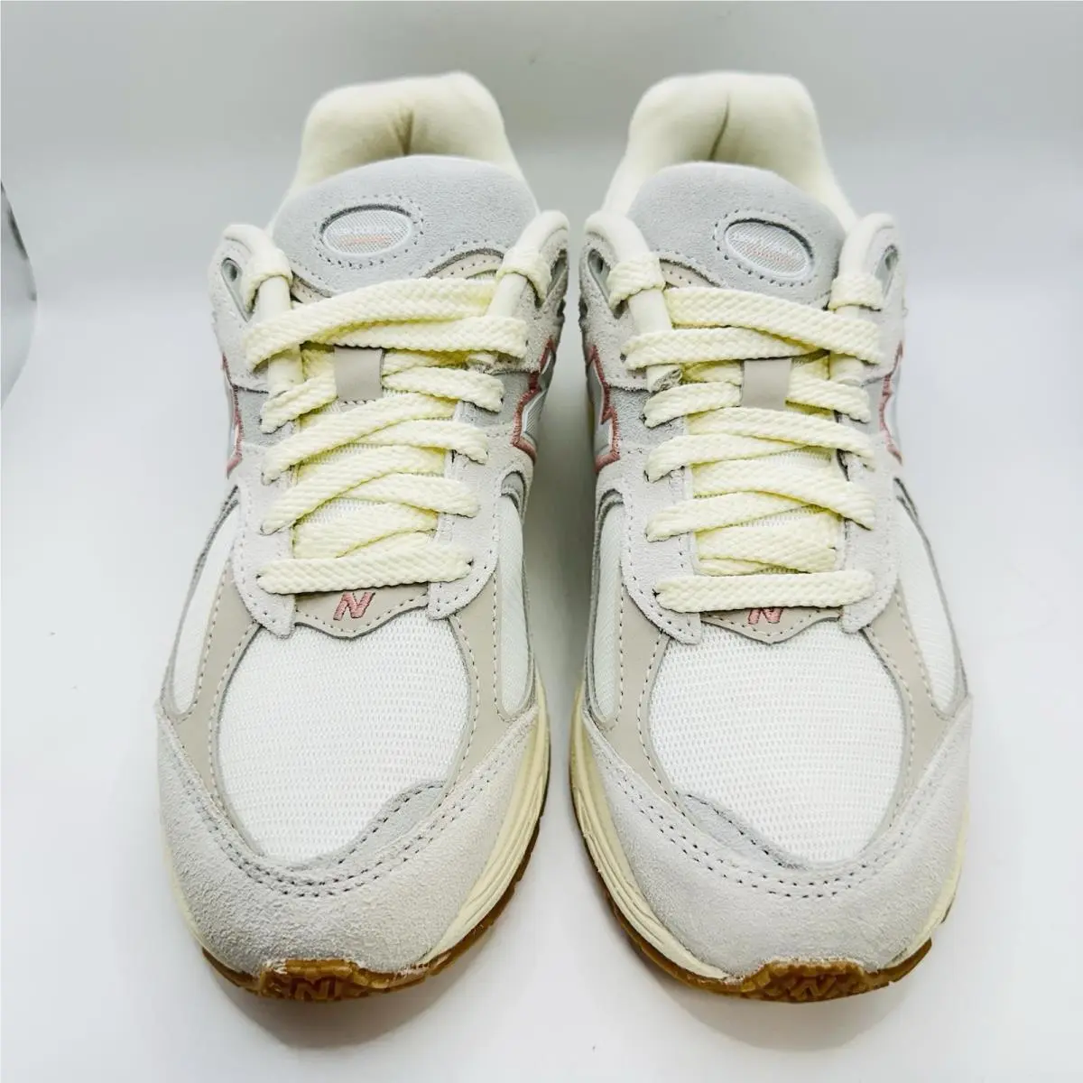 New Balance shoes - New Balance 2002 - Beige 2