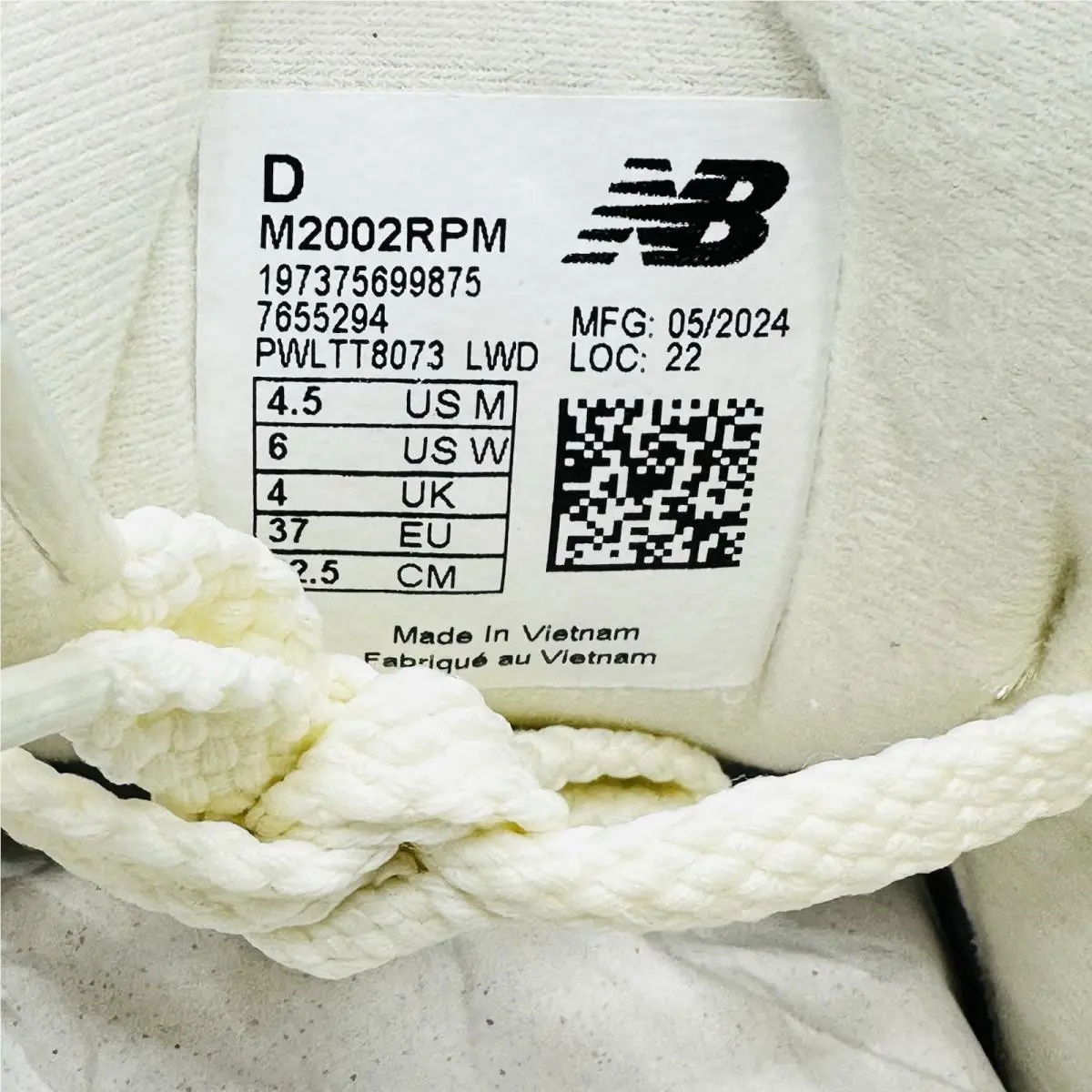 New Balance shoes - New Balance 2002 - Beige 7