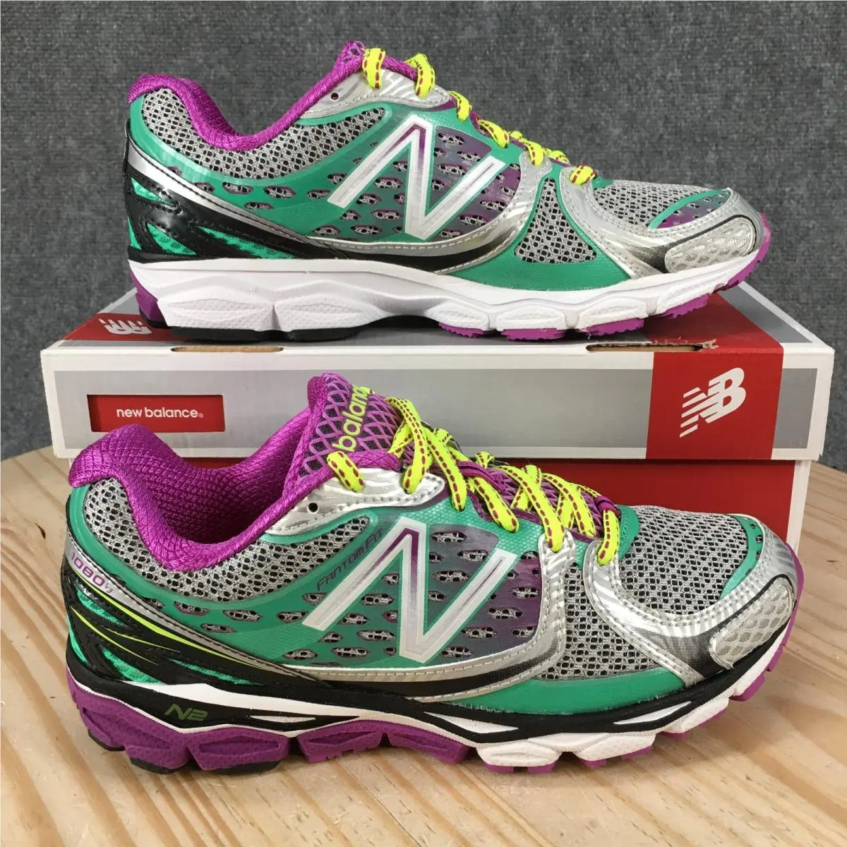 New Balance 1080V3 Running Shoes Womens 7.5 B Lace Up Sneakers Multicolor New