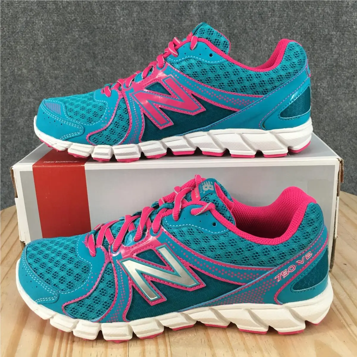 New Balance shoes - New Balance 750 - Teal 0