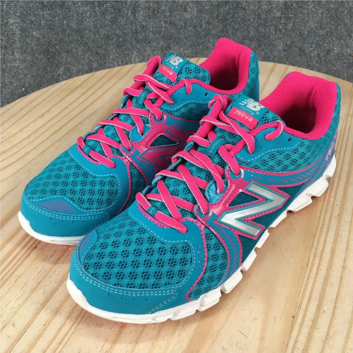 New Balance shoes - New Balance 750 - Teal 4