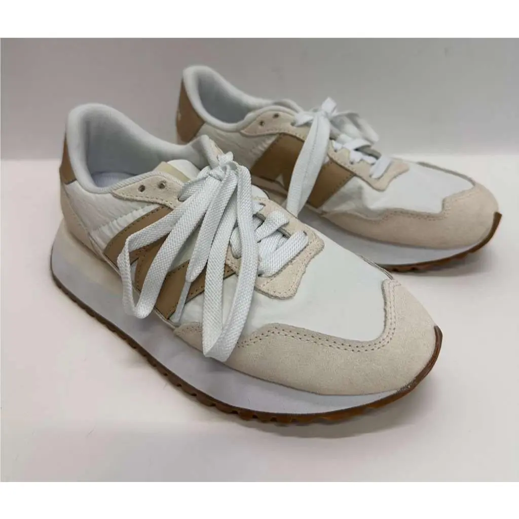 New Balance Women`s 237 V1 Sneaker