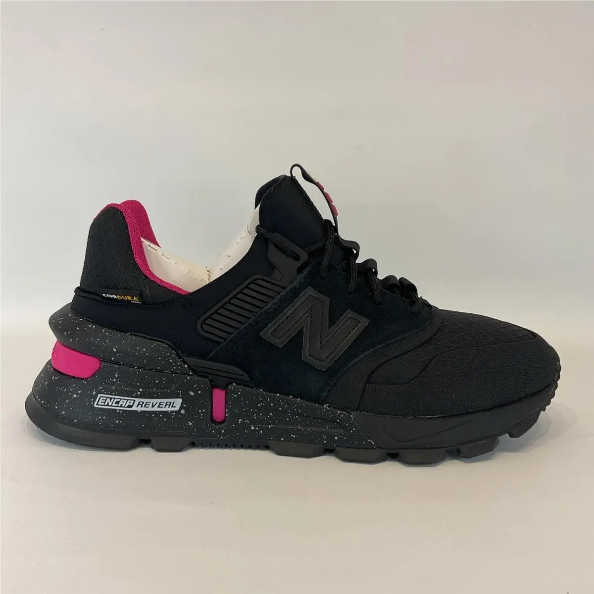 New Balance 997S Cordura Black Pink MS997SBP Men’s Size 9