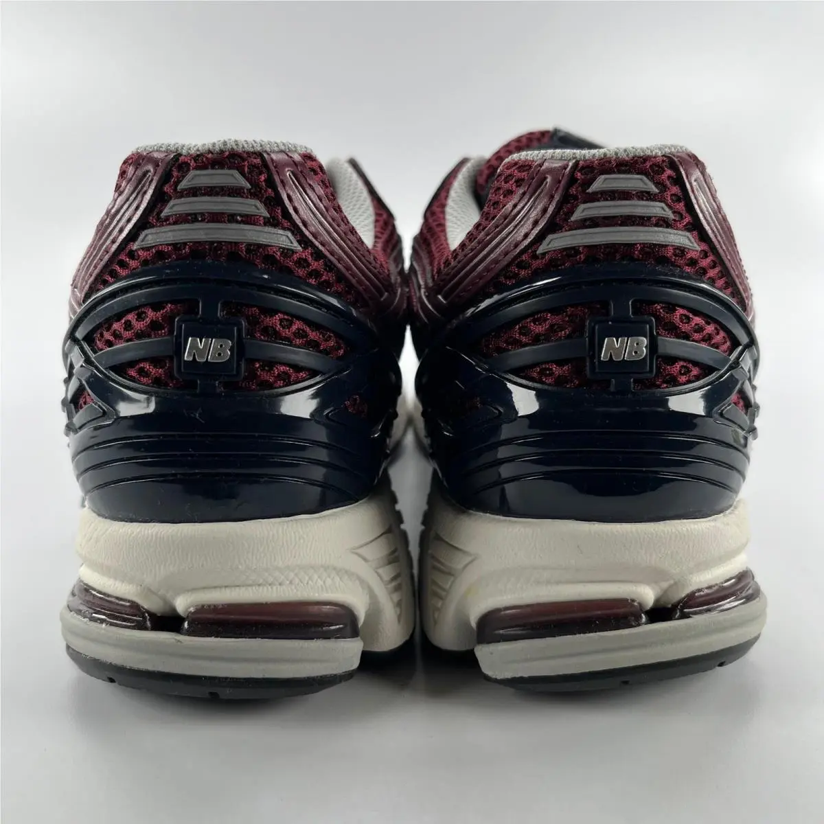 New Balance shoes - New Balance 1906R - Red 3