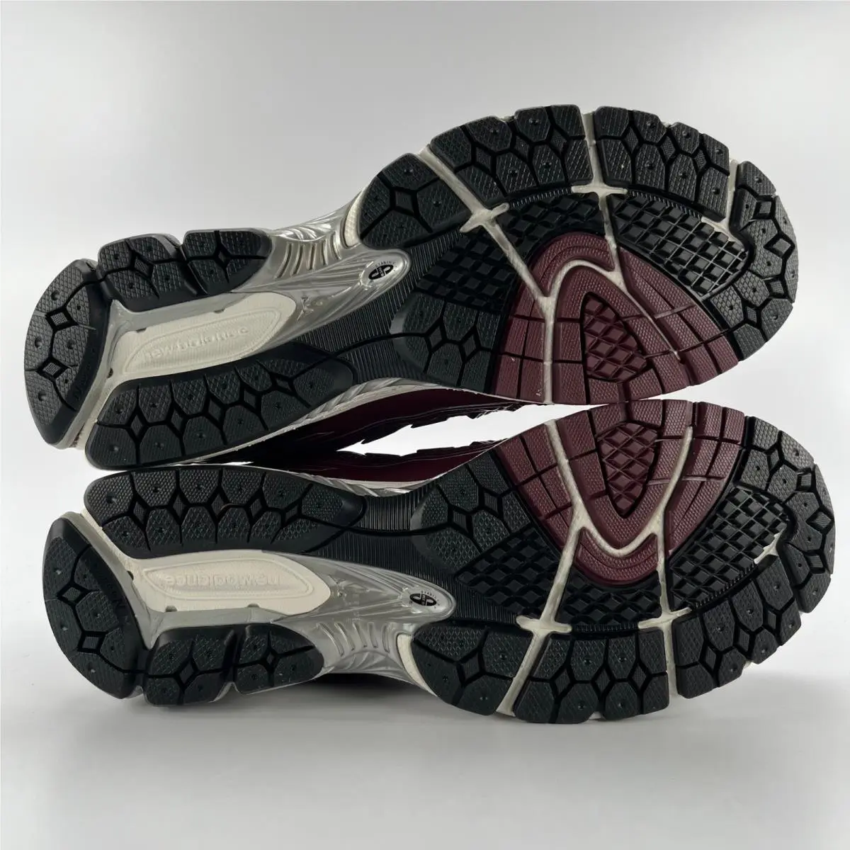 New Balance shoes - New Balance 1906R - Red 4