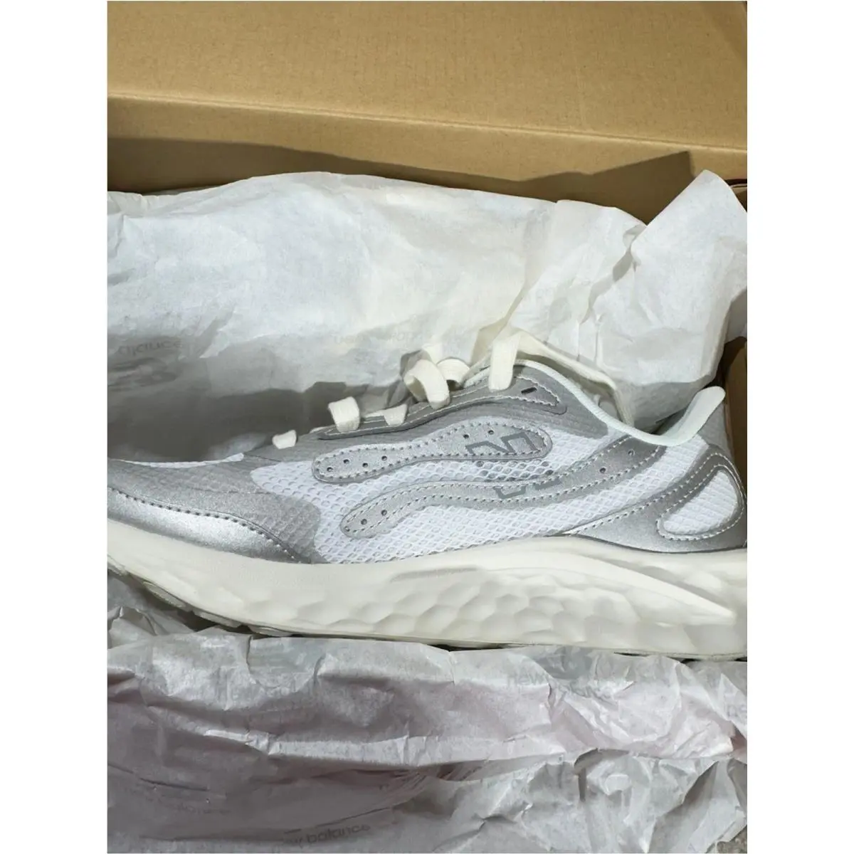 New Balance shoes - Silver 5