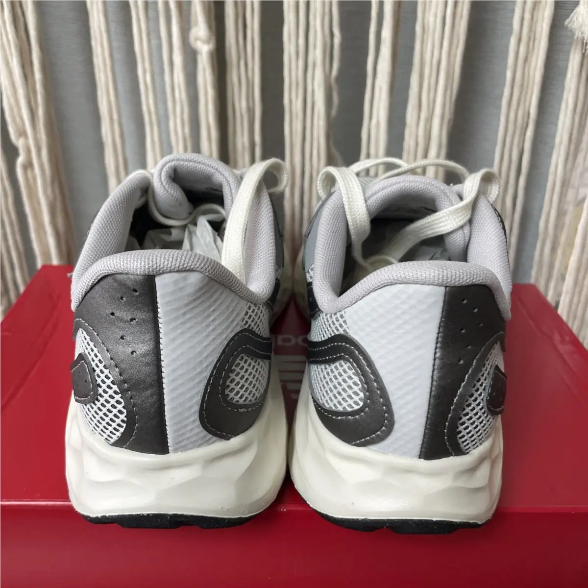 New Balance shoes - New Balance Fresh Foam Arishi - Gray (UPC: 197634462394) 2
