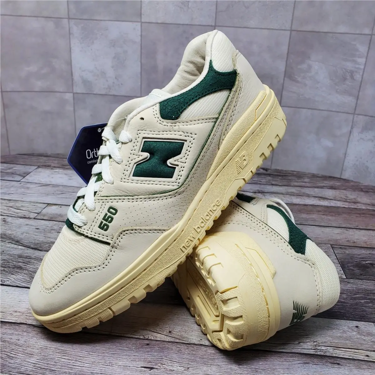 New Balance 550 Dark Alpine Green Men`s Size 7.5 Women`s Size 9 BB550LGR