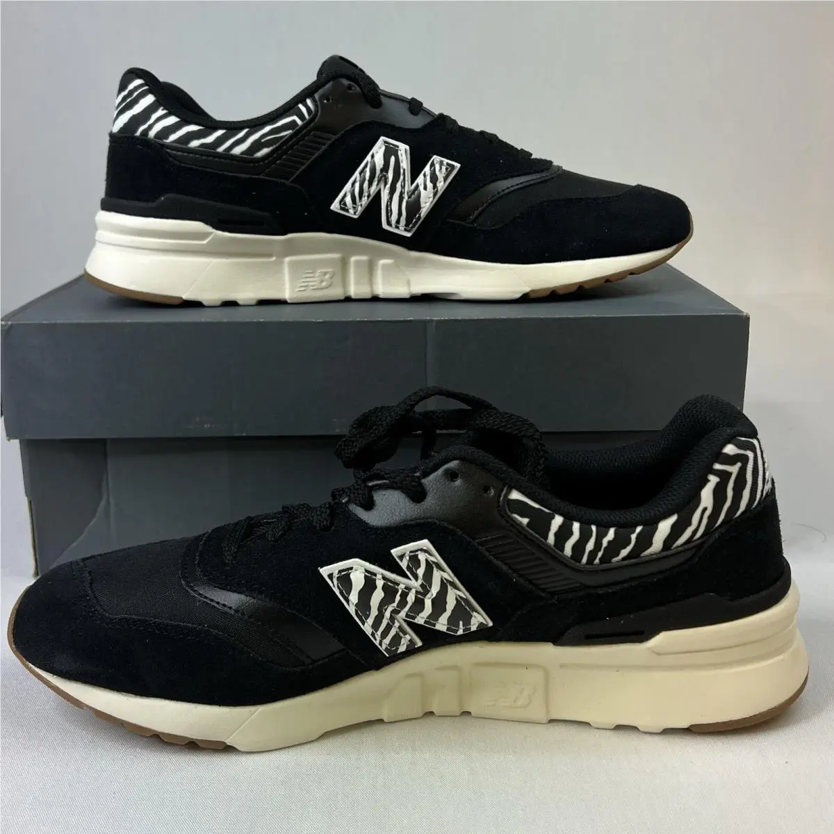 New Balance shoes - New Balance 997H - CW997HWC - Black 0