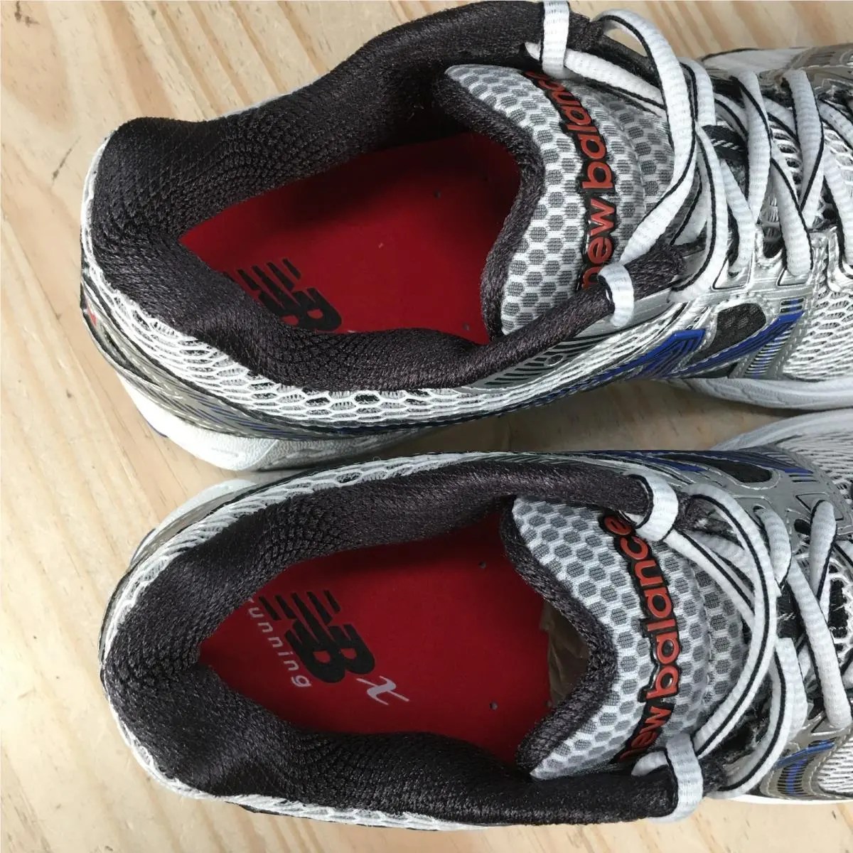 New Balance shoes - New Balance 860 - Multicolor 11