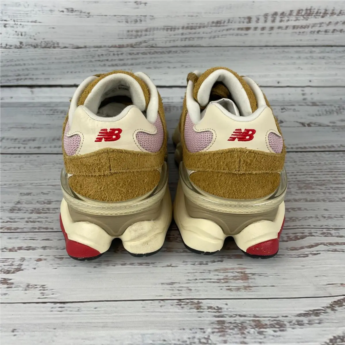 New Balance shoes - New Balance 9060 - Red (UPC: 197967960819) 3