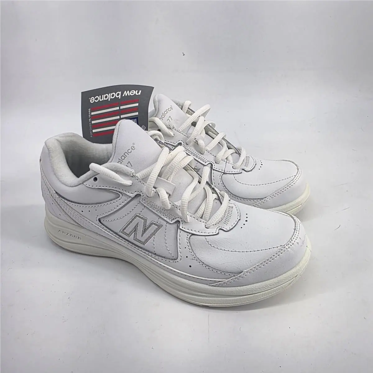 New Balance 577 White Leather Walking Shoes WW577WT Womens 7.5 2A Narrow