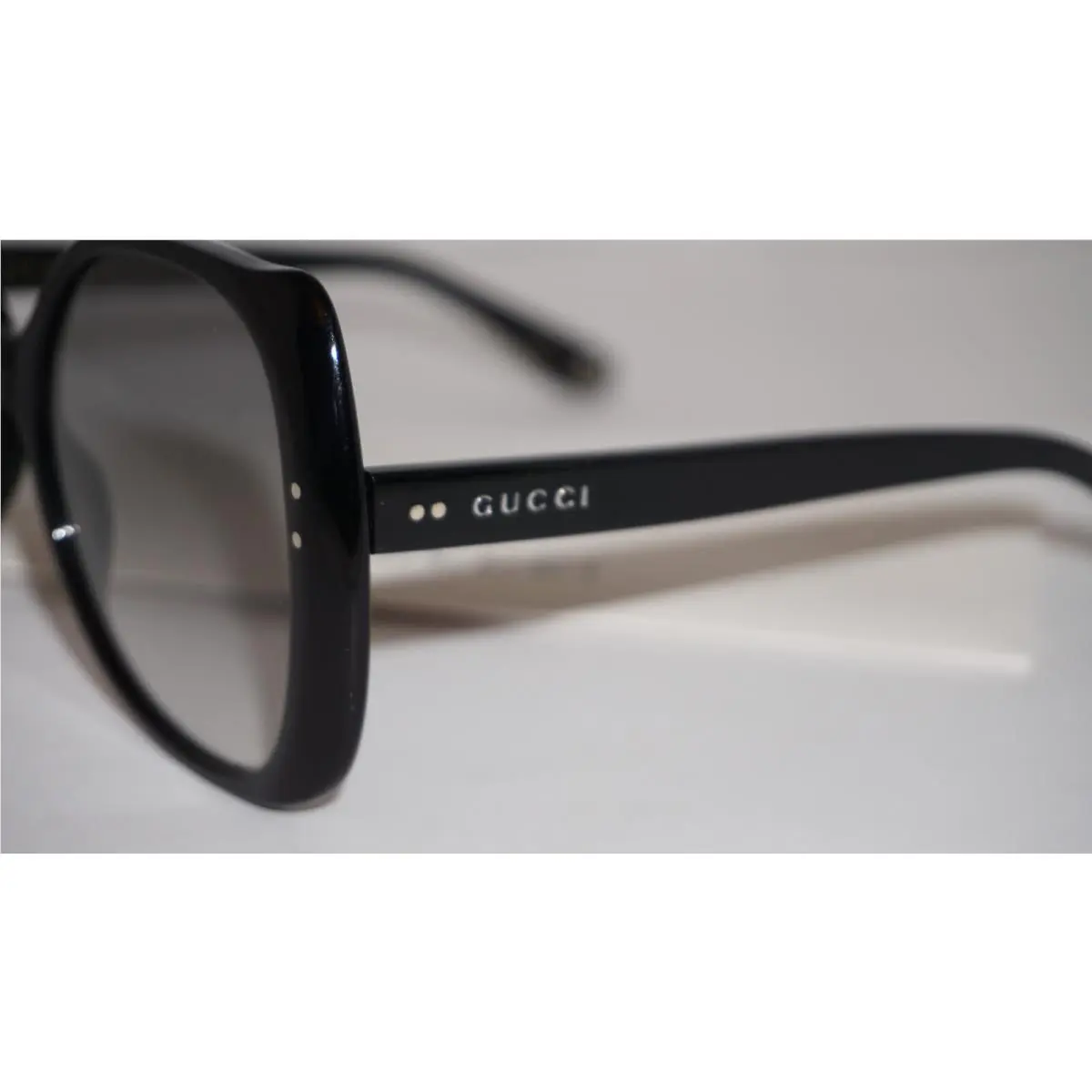 Gucci Sunglasses Large Black Grey GG04728 001 56 17 145