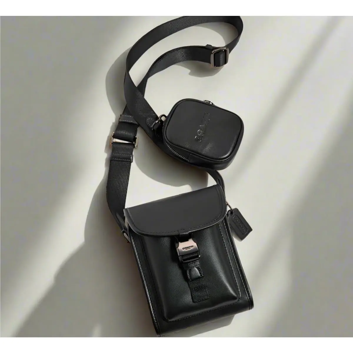 Coach Charter North South Pouch C2388 Black Leather 2 In 1 Crossbody