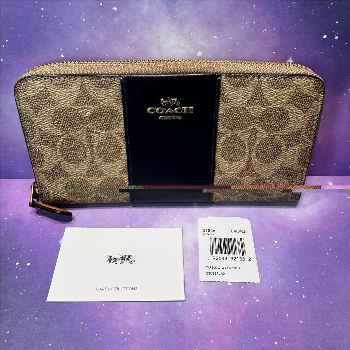 Coach 31546 B4ORJ Accordion Zip Wallet in CB Signature Canvas Tan/black