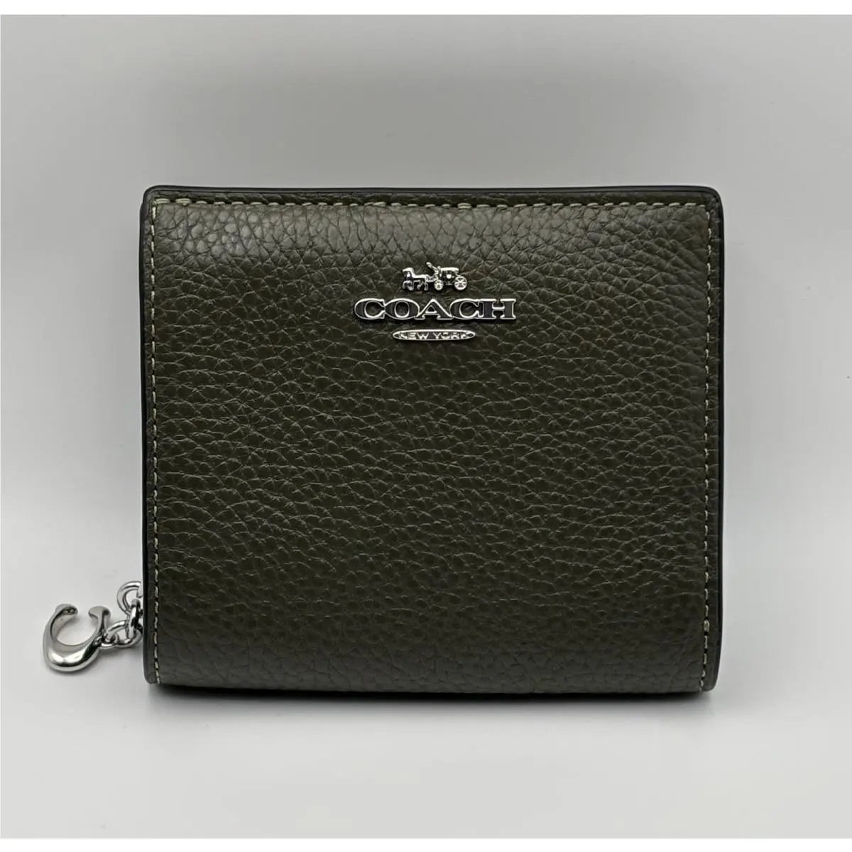 Coach Bi-fold Snap Leather Womens Wallet - Olive Drab w/ Silver Hardware