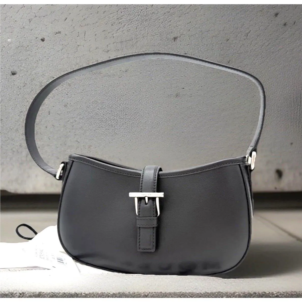 Alexander Mcqueen Mini T-bar Leather Shoulder Bag In Black