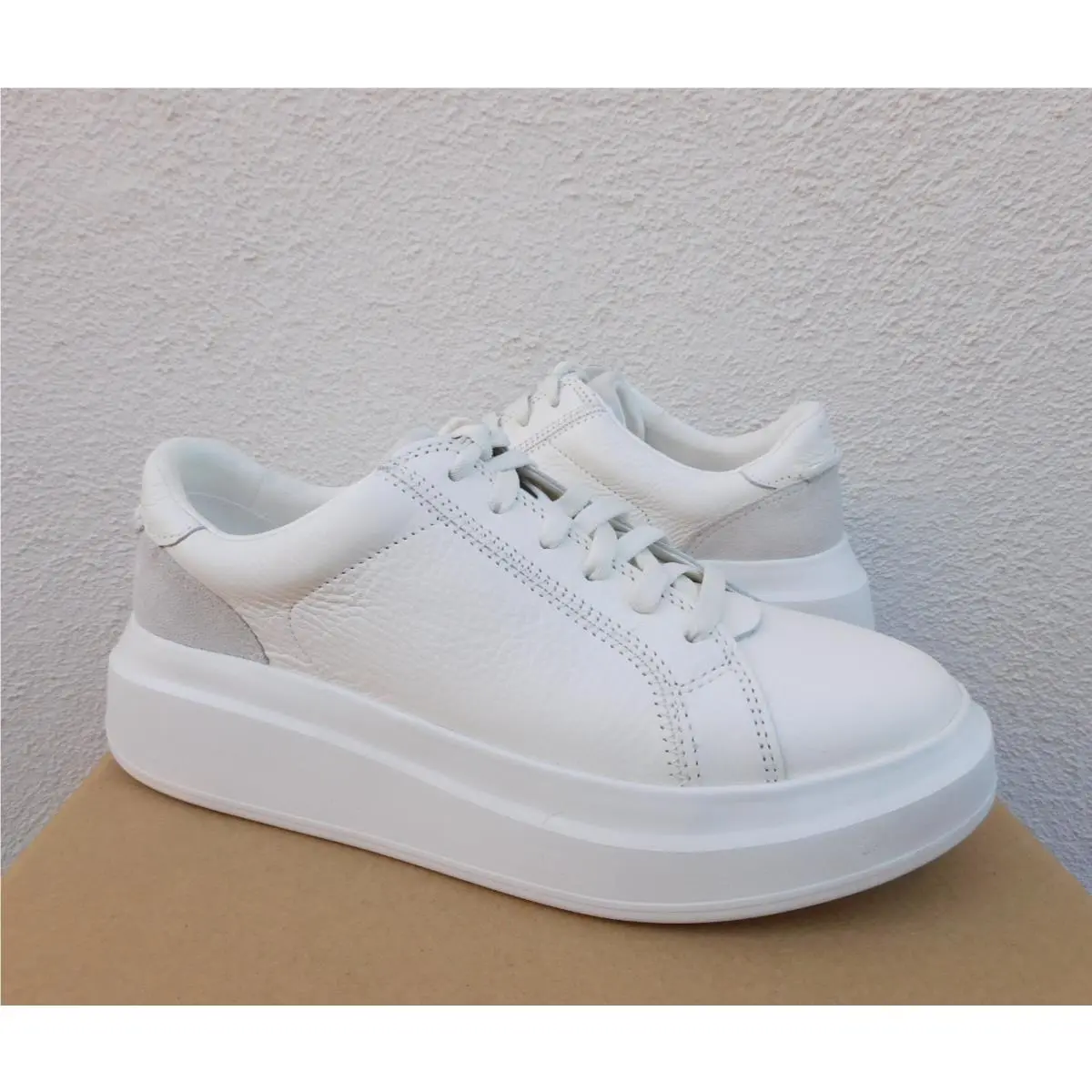 UGG shoes - UGG Scape Lace - Scape Lace - White (UPC: 195719841171) 0