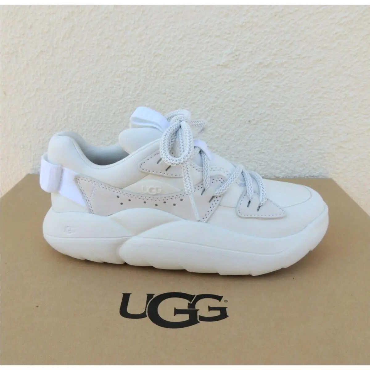 UGG shoes - UGG La Cloud Lace - Cloud Lace - White Suede (UPC: 194715663527) 0
