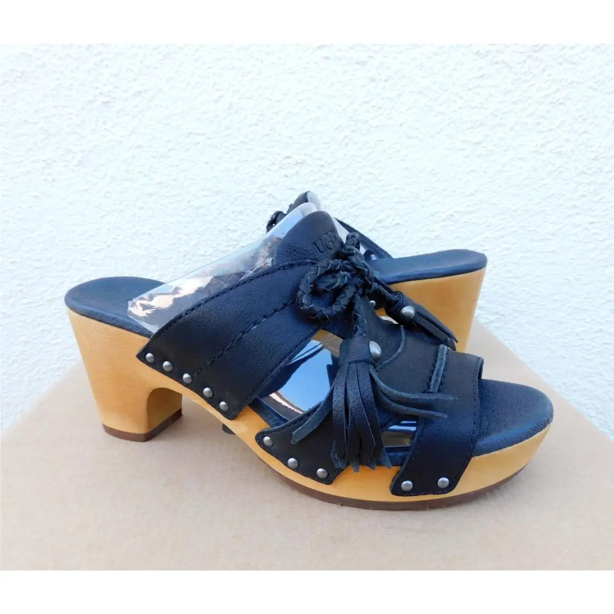 UGG shoes - UGG Shaelyn - Shaelyn - Black (UPC: 737872579791) 0
