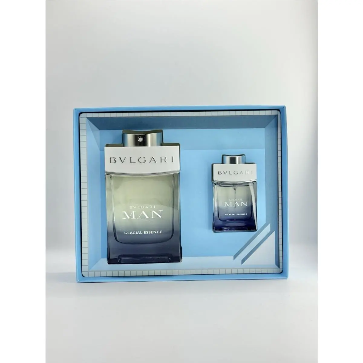 Bvlgari Man Glacial Essence 2 Piece Set Eau de Parfum For Men