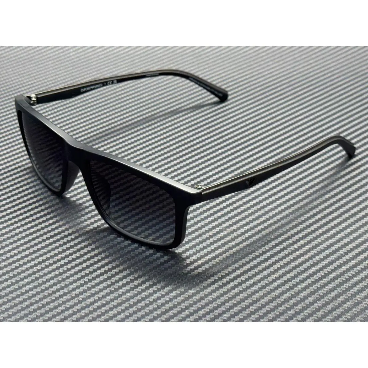 Emporio Armani EA4257U 50018G Matte Black Grey Gradient Men`s 57 mm Sunglasses