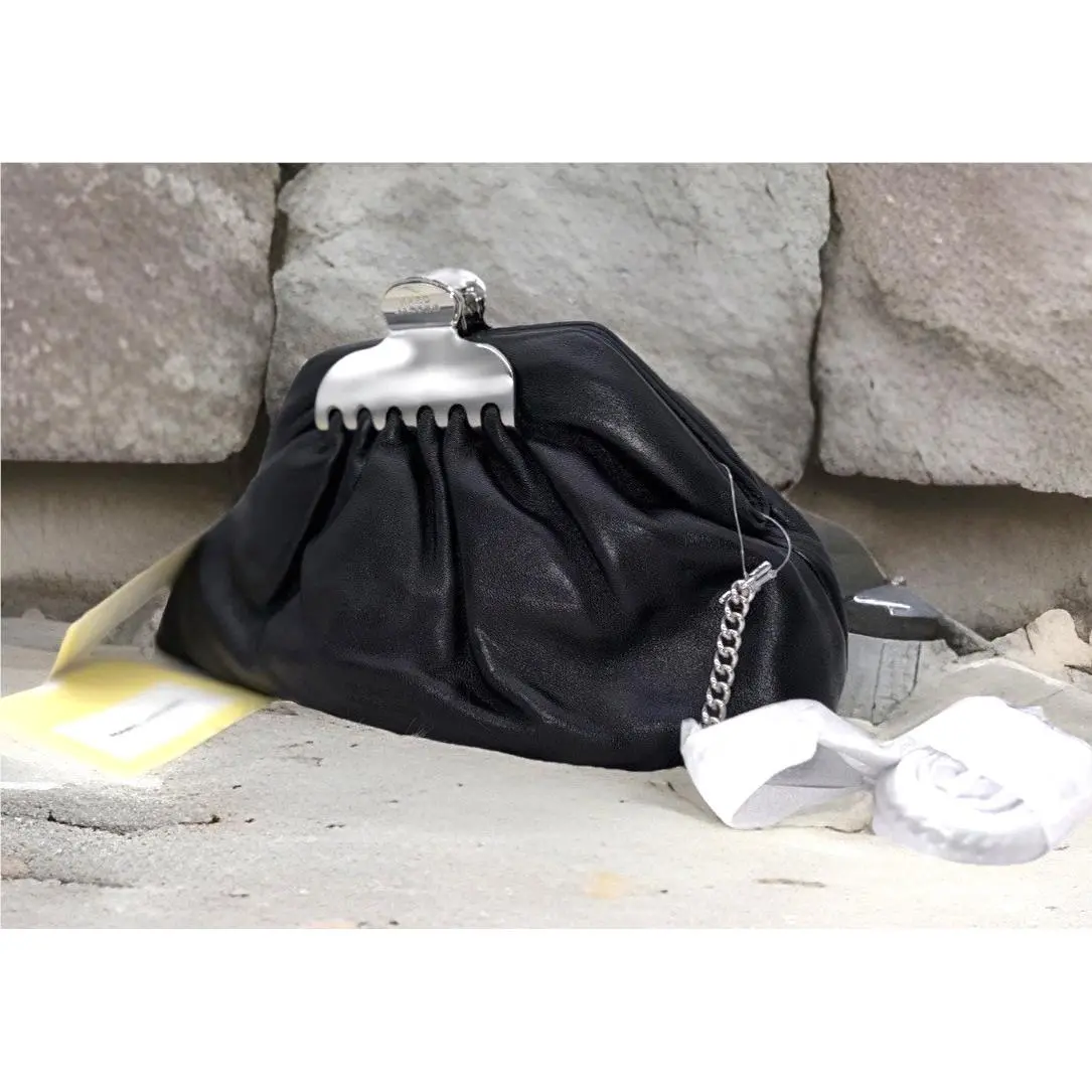 Marc Jacobs The Glam Claw Clip Leather Clutch Crossbody In Black