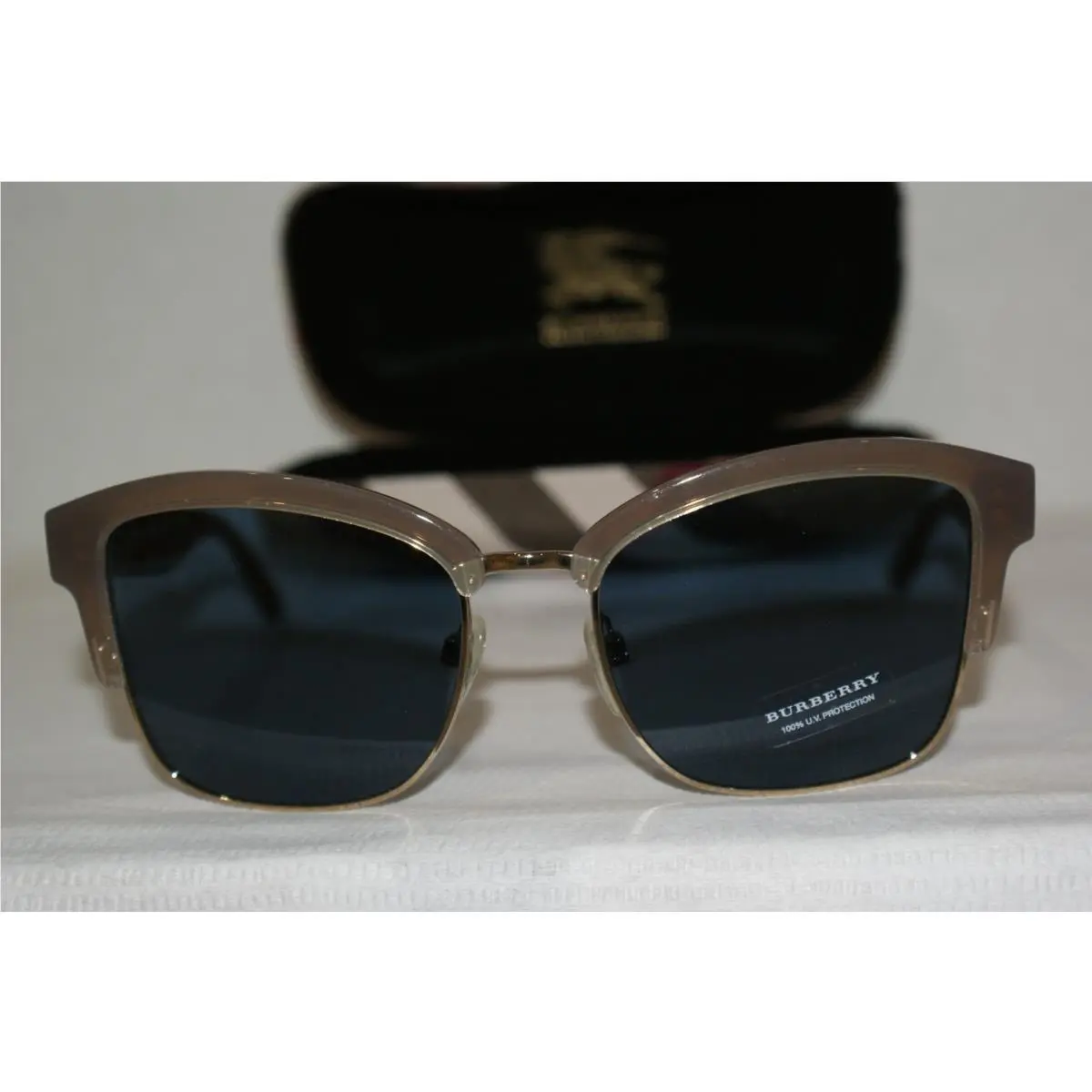 Burberry Sunglasses 4265 Gold/mocha 3714/80 54-18 W Case