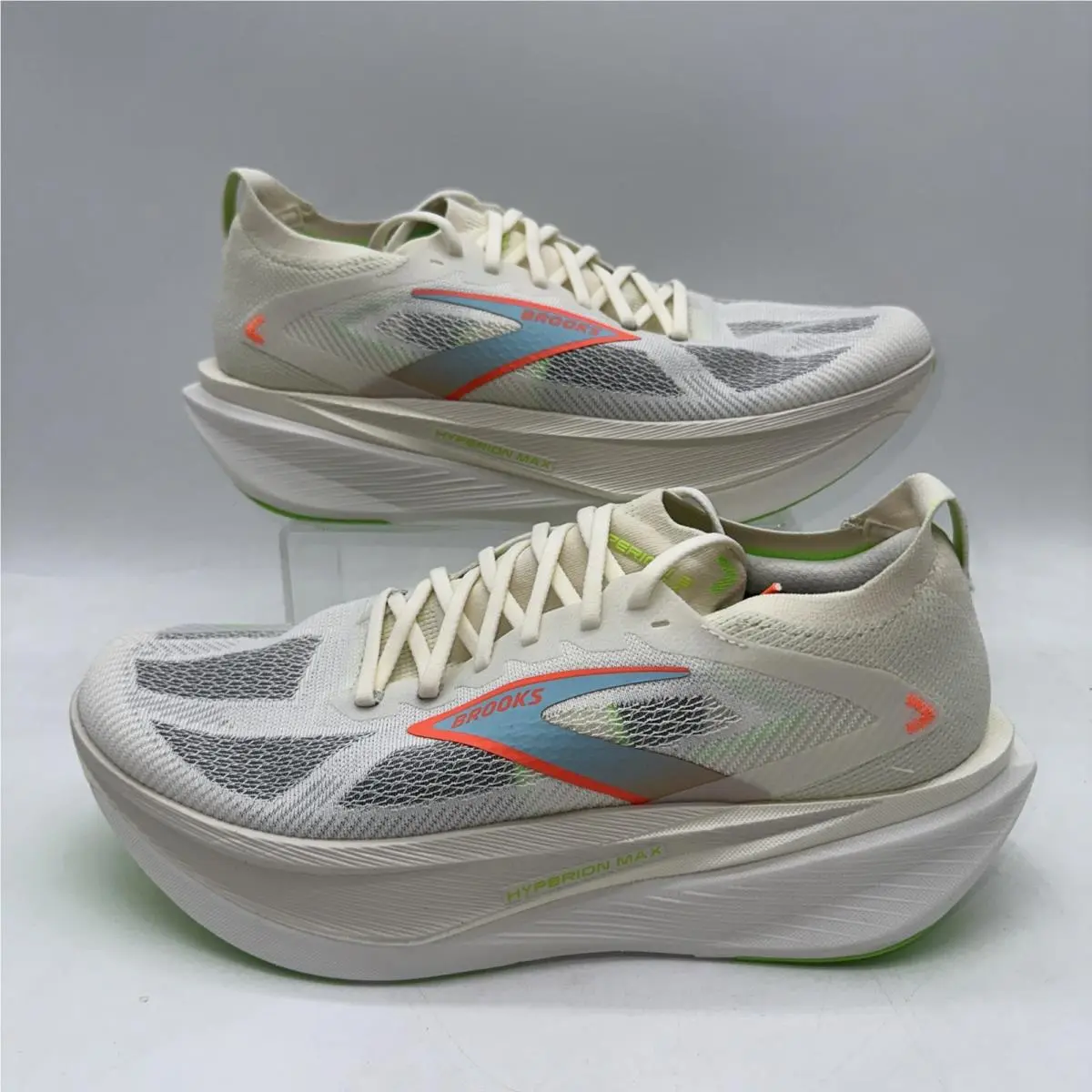 Brooks Men`s Size 10.5 Hyperion Max 3 110467 1D 182 White/green Running Sneaker