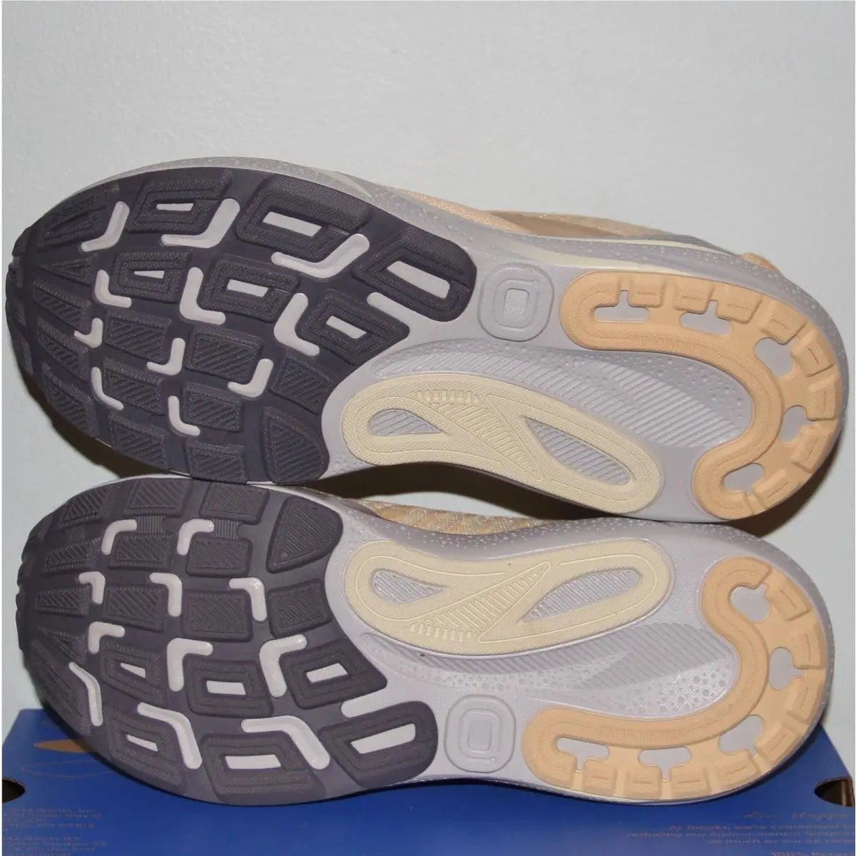Brooks shoes - Brooks Adrenaline GTS 24 - Adrenaline GTS - 120426-1B-832 - Orange (UPC: 195394666175) 4