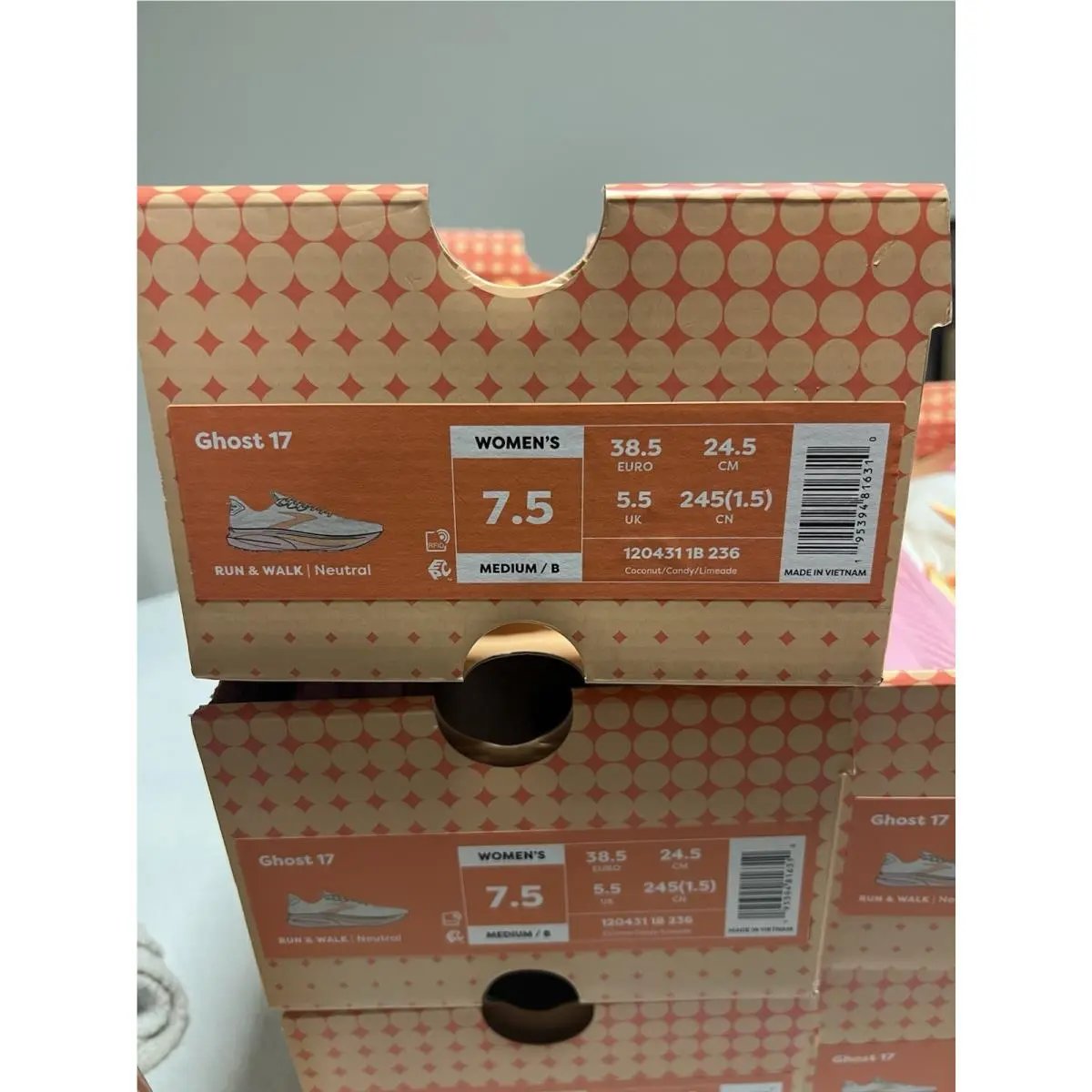 Brooks shoes - Brooks Ghost 17 - Ghost - 120431 1B 236 - Pink 4